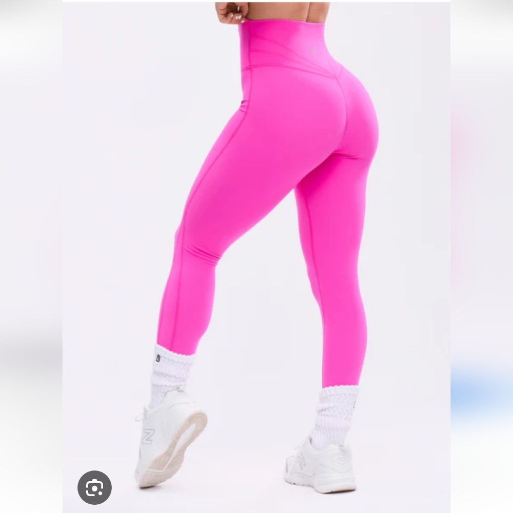 BuffBunny Candy Crush Hot Pink High-Waist Leggings